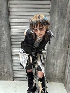 オーン 渋谷(OOn) グランジデザインウルフ