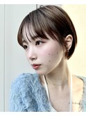 美しいサイドシルエットの小顔ヘア