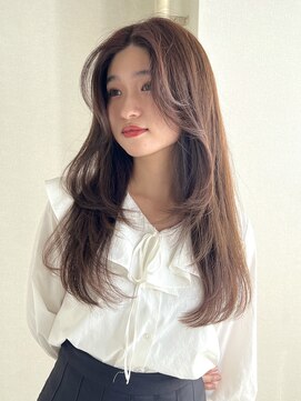 大人可愛いレイヤー+ダークブラウン