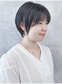 *耳かけショートボブ丸みショート前下がりショートボブ前髪あり