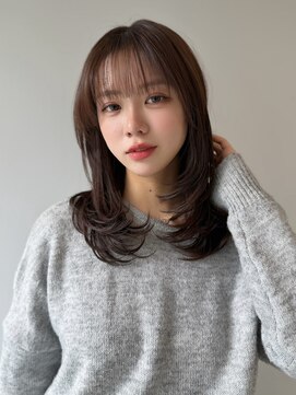 ソラ 広尾店(SORA) ミディアムレイヤー/内巻き