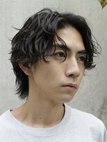 フィフス(fifth)&nbsp;メンズパーマサーフカール波巻きパーマセンターパートウルフ原宿