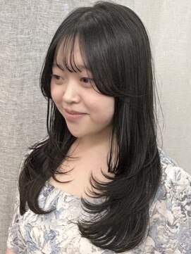 シベルバレー 横浜(sibell) ロングレイヤーカット顔周りレイヤーウルフハッシュカット韓国