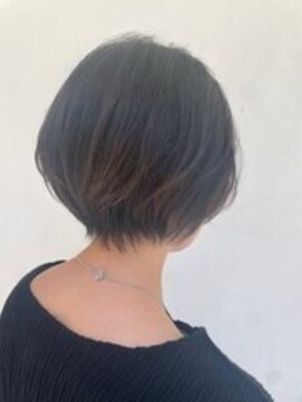 アールイーノウン 阿倍野区昭和町店(re; nown) 大人可愛い30代40代50代小顔くびれショート丸みショート