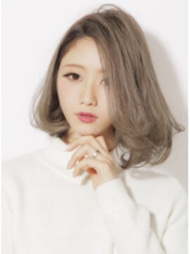 ヘアリゾートエーアイ 浅草店(hair resort Ai) 前下がりボブ×流れるバング
