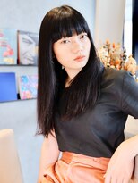 ハーバーズ バイ エムスラッシュ 鎌倉由比ヶ浜(Harbors by M.SLASH)&nbsp;HARBORS鎌倉/エアストレートロング/黒髪/艶カラー/オン眉m