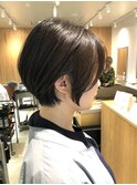 前髪長めショートボブ