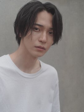 レジュアル(RESSUAL) かき上げヘア　ニュアンスマッシュ　センターパート　ビジネス