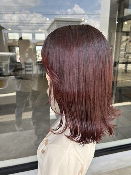 ナンバー(number+) 20代30代40代外ハネ艶感レッドブラウン