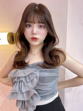 ボタン シブヤ(VOTAN SHIBUYA) ベージュ/韓国ヘア/渋谷/レイヤー/顔まわり/前髪