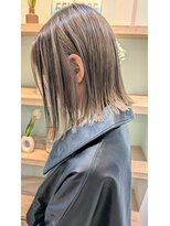 ヘアーメイクオズ(hair make O/S)&nbsp;【照井】ミルクティー/ローライト/切りっぱなしボブ