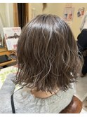 グレージュ