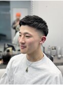 ジェットモヒカン/アップバンク/ツーブロック/フェード　黒髪