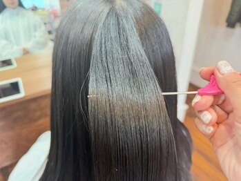 モアニヘアー(moanihair)の写真/髪質に悩むスタッフ選りすぐりのトリートメントで毛先までうるツヤに♪