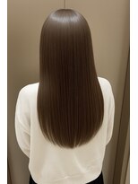 ルピナ(Lupina) METEOカラーで叶う、極上うるツヤロングヘア