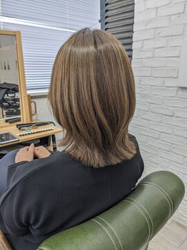 パラッチ 甲東園店(Palacchi) ハイトーンでもギラつかせないオリーブベージュ×ボブウルフ