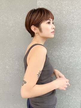 ロンド レグリーズ 立川(Lond leglise) ハンサムショート/丸みショートボブ/20代30代40代50代/顔周り