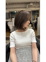 アトレ 南堀江店(attrait) 透明感オリーブカラー