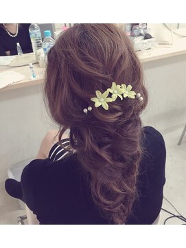 ヘアーセットサロン ピンキー(Hairset Salon Pinky) Pinky☆ゆる編みエレガントアレンジ