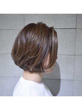 エッジ 下北沢(edge.) 大人ボブ×ハイライト