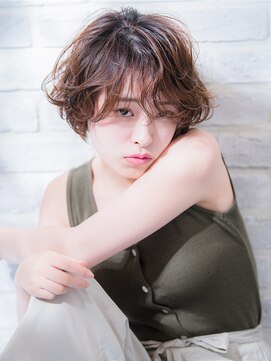 ネオリーブ コパン 鶴見店(Neolive copain) ふわりショートに大人可愛いくせ毛風ラフカール