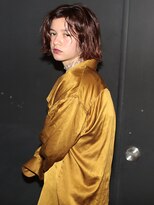 サバービア(suburbia) 『カット+ファストブリーチ+ホワイトグレージュ』