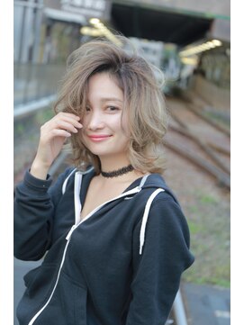 サイン ヘア イノベーション(sign HAIR INNOVATION) 大人可愛い、色気、小顔カットひし形シルエット【錦糸町】