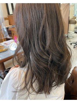 ハグヴィアン(HUG BIEN) 秋色アッシュベージュ