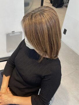 GBG 自由が丘 *After→Before*右スワイプ【白髪ぼかし脱白髪染めハイライト】