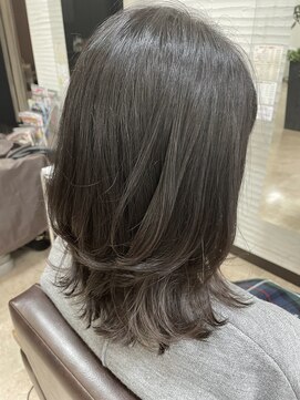 クール ヘアリズム 上田店(COOL Hair rhythm) くびれミディアム