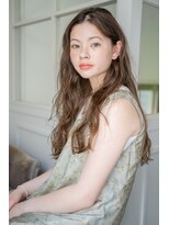 マグノリア オモテサンドウ(MAGNOLiA Omotesando)&nbsp;ルーズなスパイラルで涼しげロング・・・HINATA