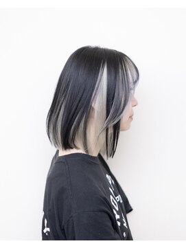 ルプラ ガーデン(le-pla garden) インナーカラー#切りっぱなしボブ#ケアブリーチ#ダブルカラー