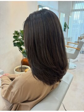 イルプロム 御厨店(illuprom.) 【illuprom.】レイヤーカット