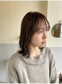 ほんのりオリーブベージュ