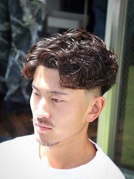 スキル(SKILL) 【SKILL】メンズカット/パーマ/ブリーチ/眉毛/フェザーショート