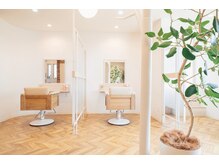 エムブランシェ(Mbranche)