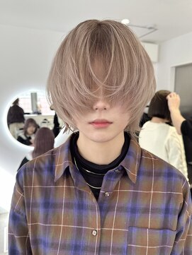 ホープ(hope) ショートレイヤー/ブリーチ/ハイトーンショート