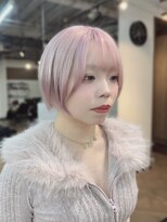 ライズ バイ レボ 柏店(RISE by REVO)&nbsp;ピンクショートボブ／透明感ハイトーン×韓国風丸みショート