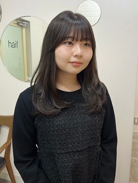 ハイフ(haif) 【haif】レイヤーカット オリーブアッシュ