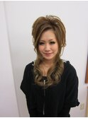 ふんわり可愛いスジ盛りアップ☆