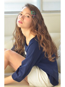 コイ(coii) ☆うねうね波うぇーぶの外国人風ロングヘア～☆【coii】