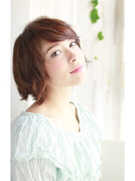 リゾートサロンM 新宿東口(Resortsalon M by valore) Resortsalon M【新宿東口店】 大人可愛いエアリーオフィスヘア