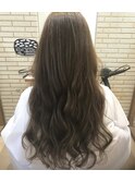 グレージュ×ハイライト