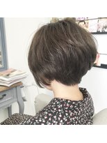 ガロン(Garon.)&nbsp;前下がりショート