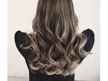 ワンランク上のヘアスタイルならエアタッチ、バレイヤージュカラーがオススメ★