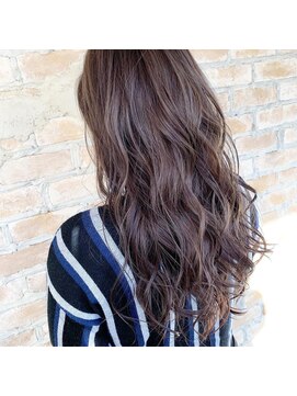 ヘアリラクゼーション クインズベリー(Hair Relaxation Queen's Berry) ラベージュ×レイヤーロング