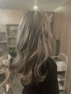 アンティム(untime) ミルクティーグレー