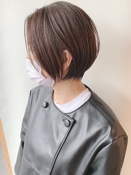 ステアケース 武蔵小杉店(stair:case) 大人かわいい丸みハンサムショートセンターパート