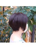 丸みのあるショートスタイル