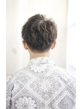 シュシュット(chouchoute) 吉祥寺2分/束感韓国マッシュパーマ波巻きハイライトブリーチ/033